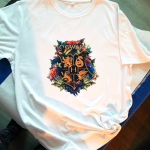 Hogwarts tee